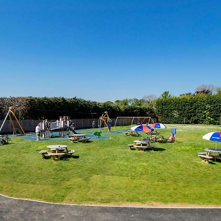 Camping Pods, Birchington Vale Holiday Park Екстер'єр фото